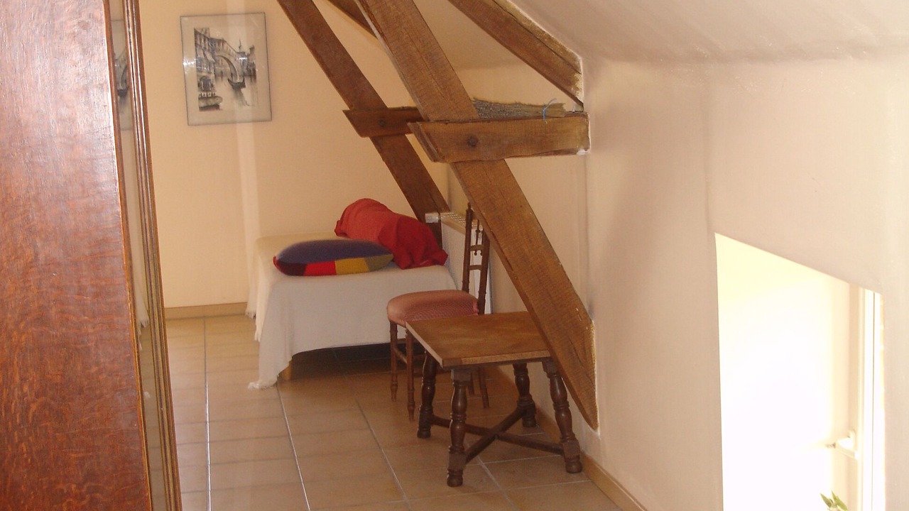 Photo of Others in Uzech