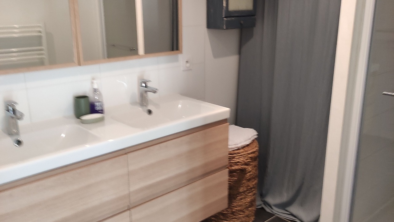 Photo of Bathroom in Planguenoual