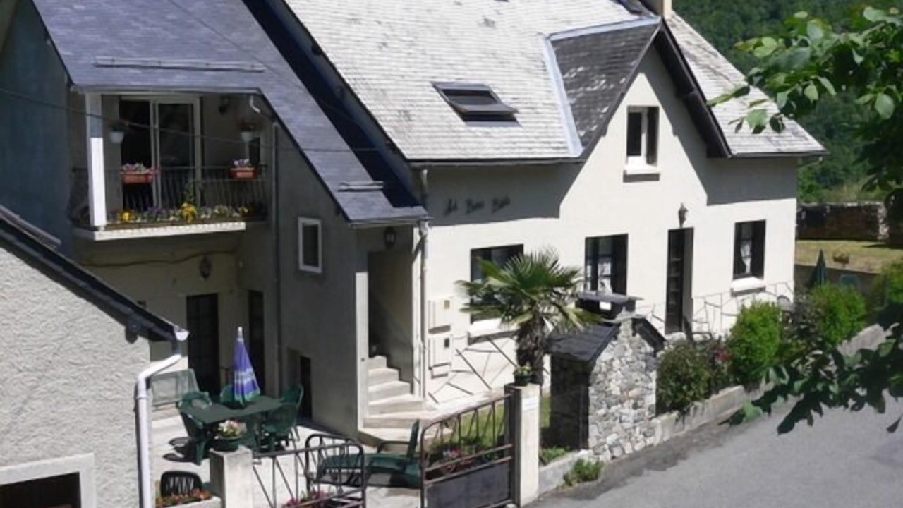 Photo of Outdoor in Gedre