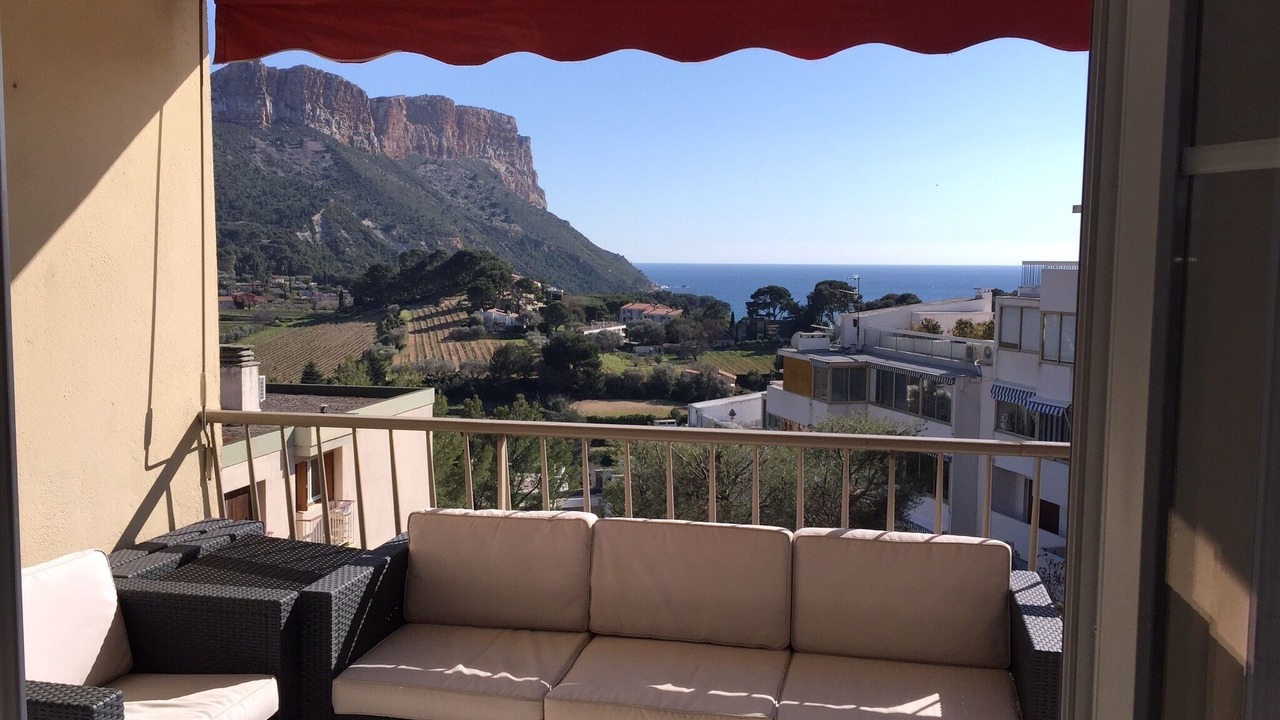 Photo of Patio Balcony in Cassis