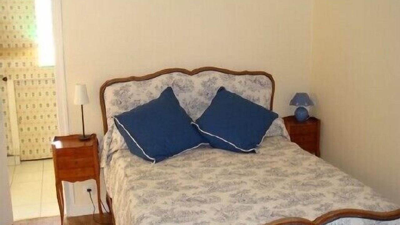 Photo of Bedroom in Lancieux