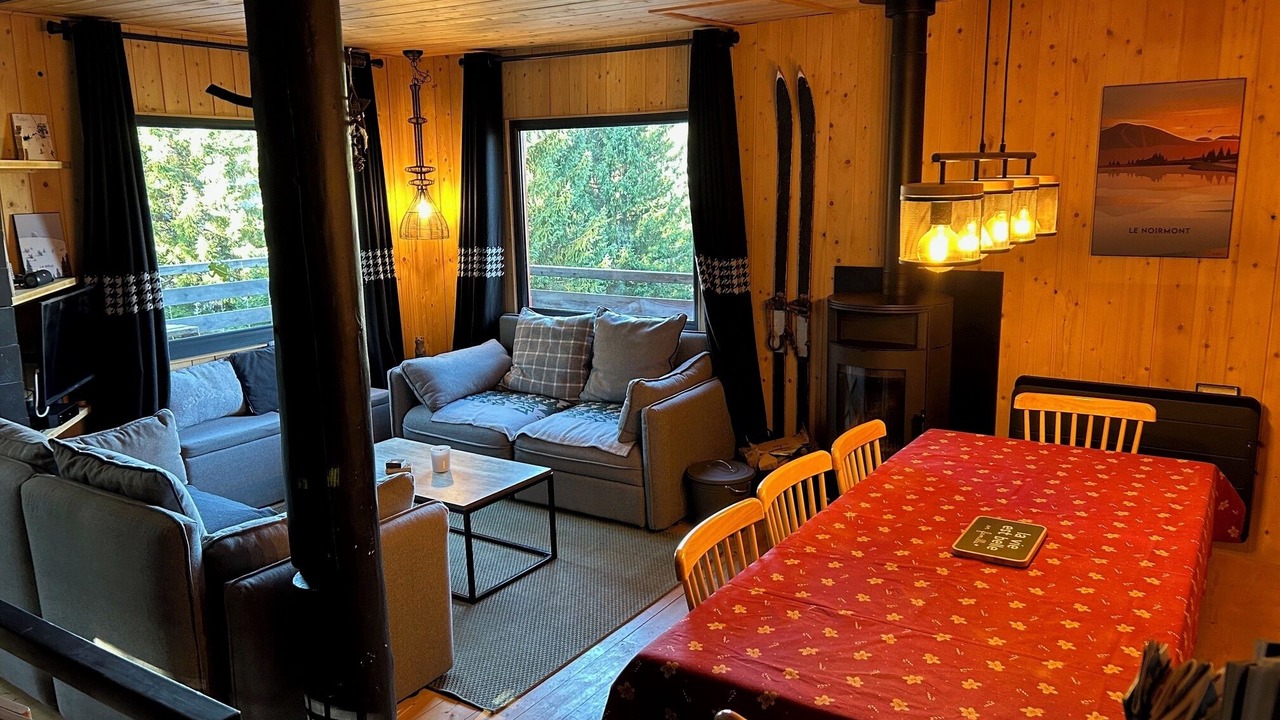 Photo of Livingroom in Premanon
