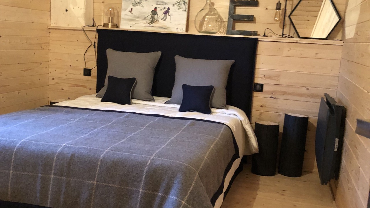 Photo of Bedroom in Premanon