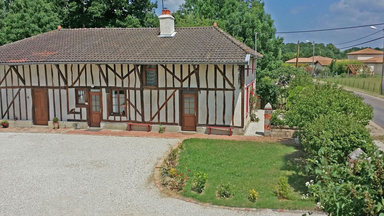 Photo of Outdoor in Droyes