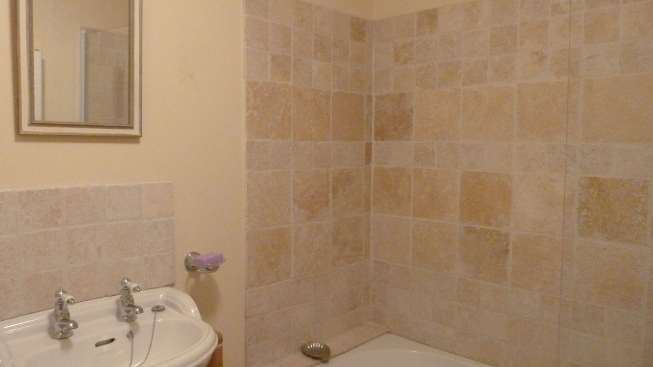 Photo of Bathroom in Lanvallay