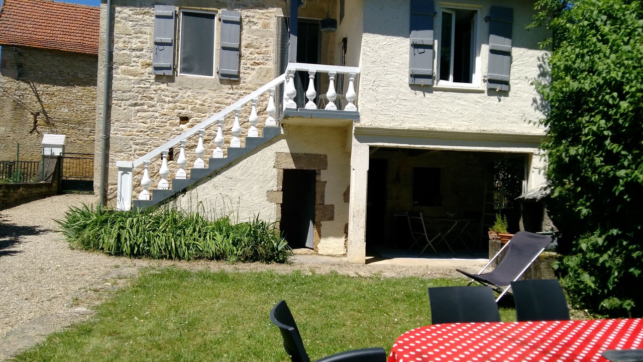 Photo of Outdoor in Villeneuve d'Aveyron