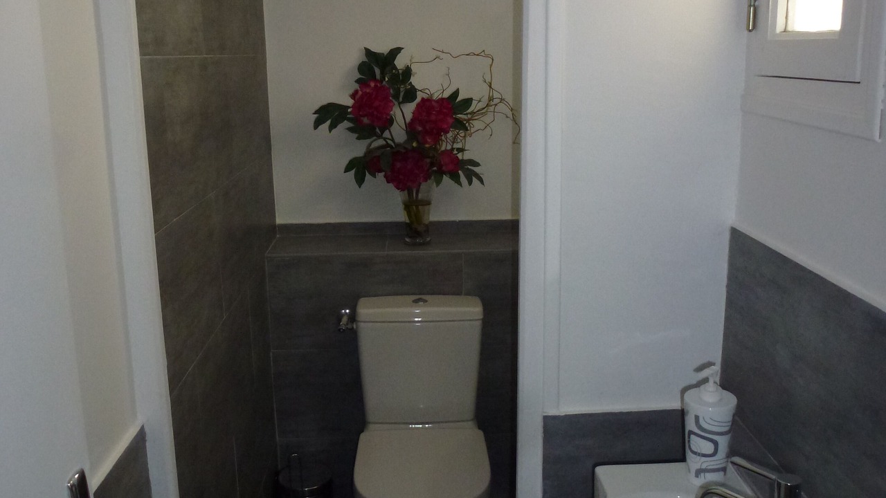 Photo of Bathroom in Aubagne