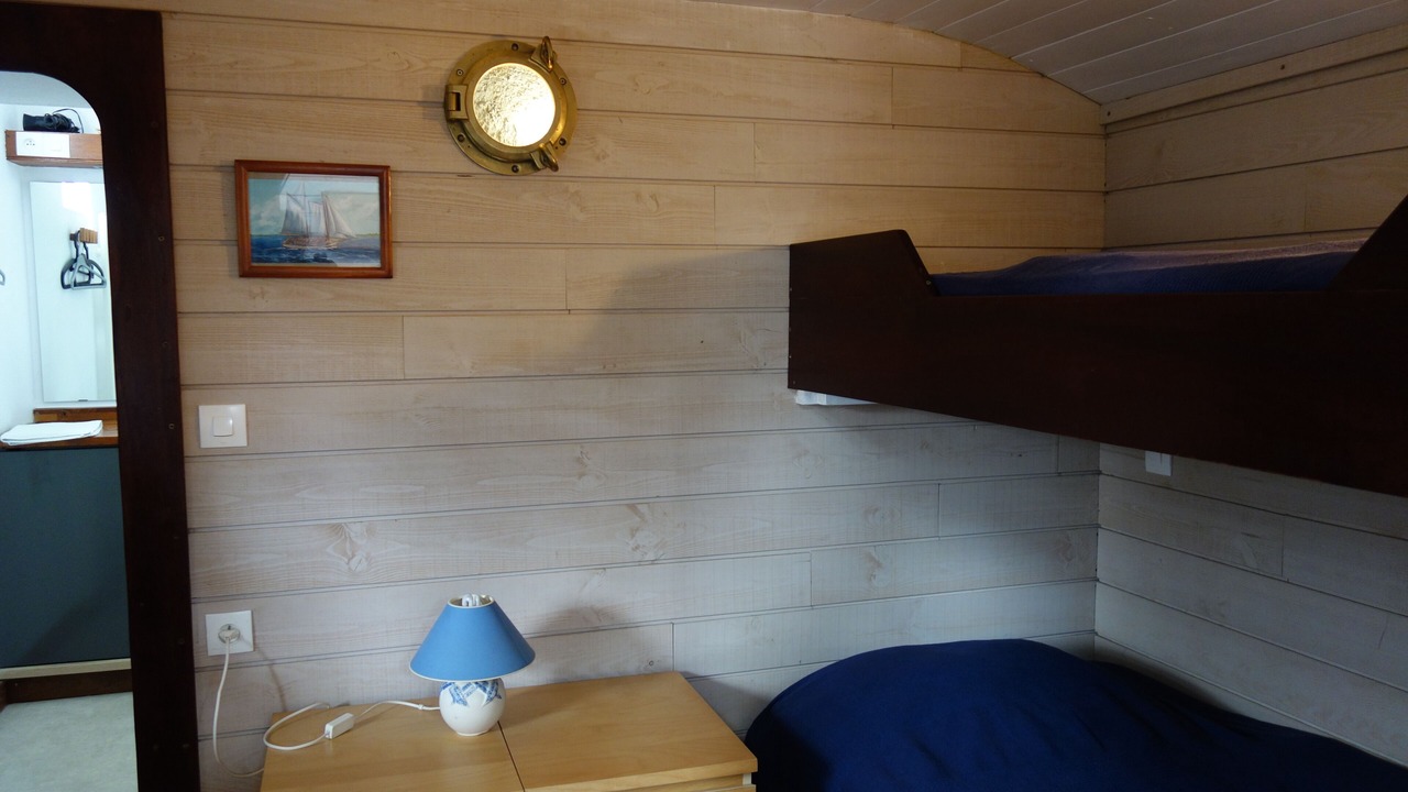 Photo of Bedroom in Tredrez-Locquemeau