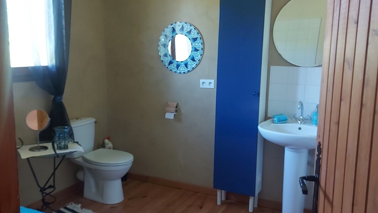 Photo of Bathroom in Miramont-d'Astarac