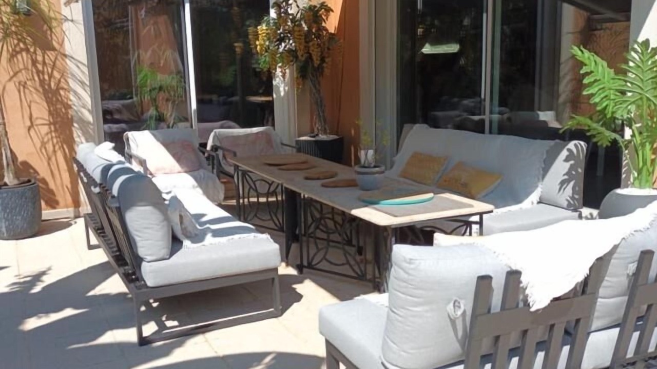 Photo of Patio Balcony in Belgentier