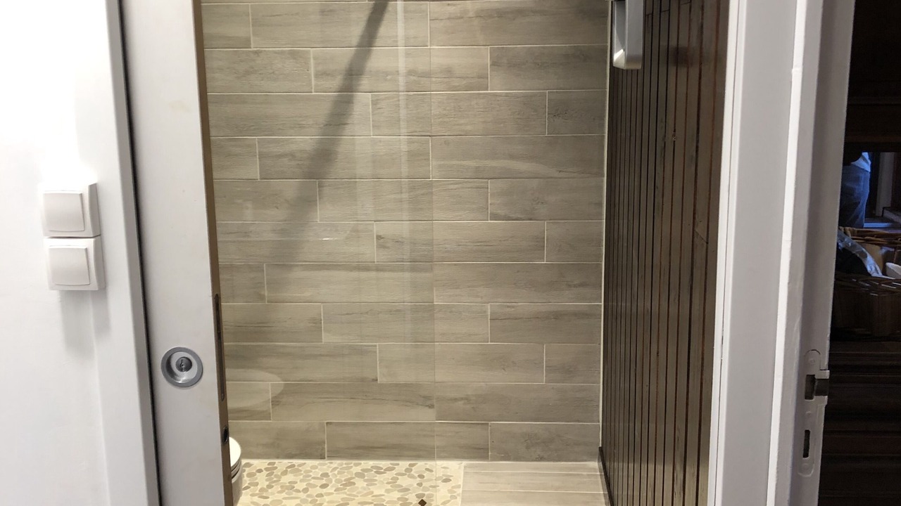 Photo of Bathroom in Villars-Colmars