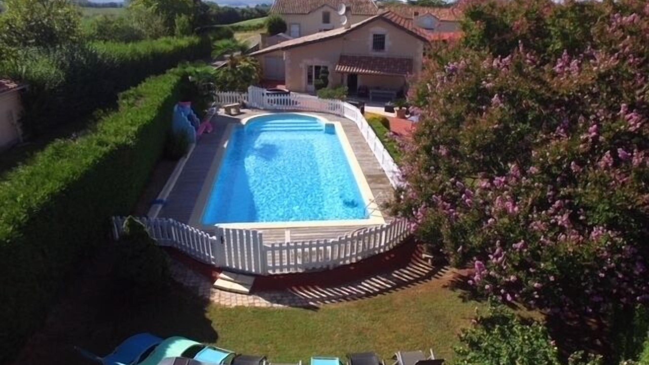 Photo of Outdoor in Plaisance