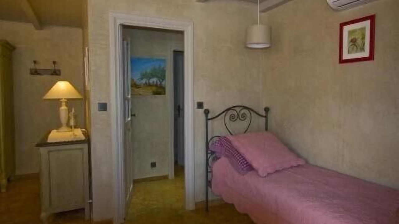 Photo of Bedroom in La Cadiere-d'Azur