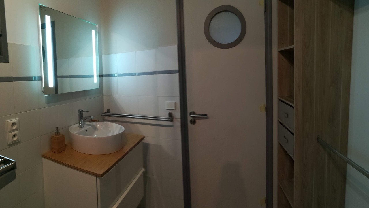 Photo of Bathroom in Le Castellet
