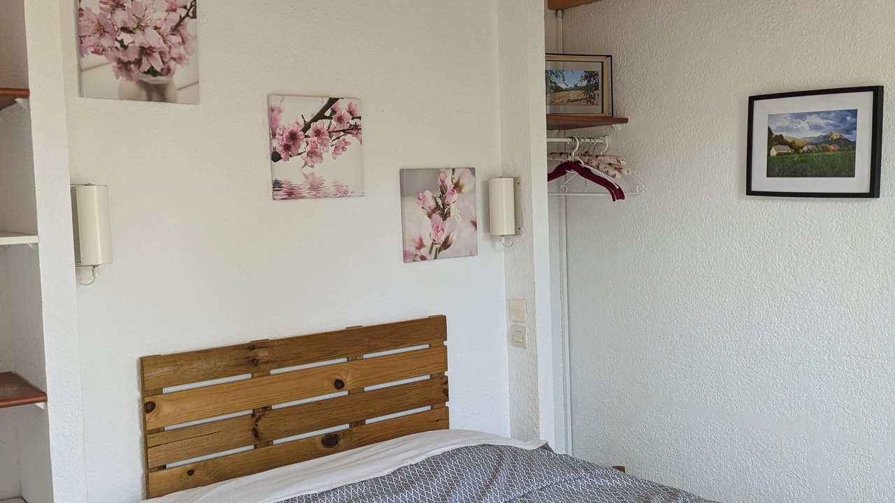 Photo of Bedroom in Asson