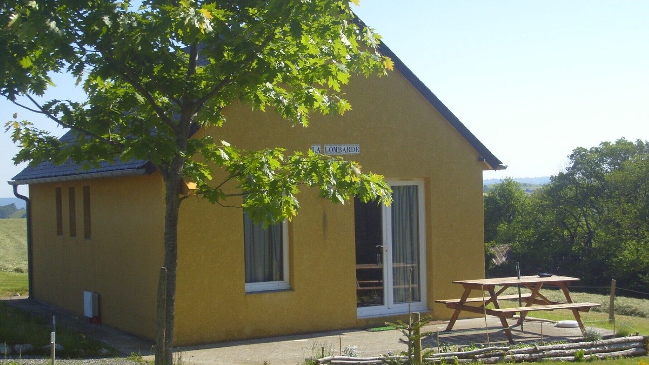 Photo of Outdoor in Asson