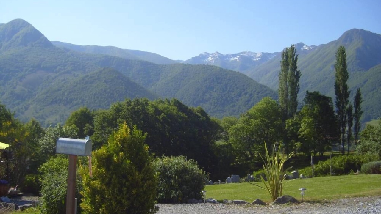 Photo of Outdoor in Asson