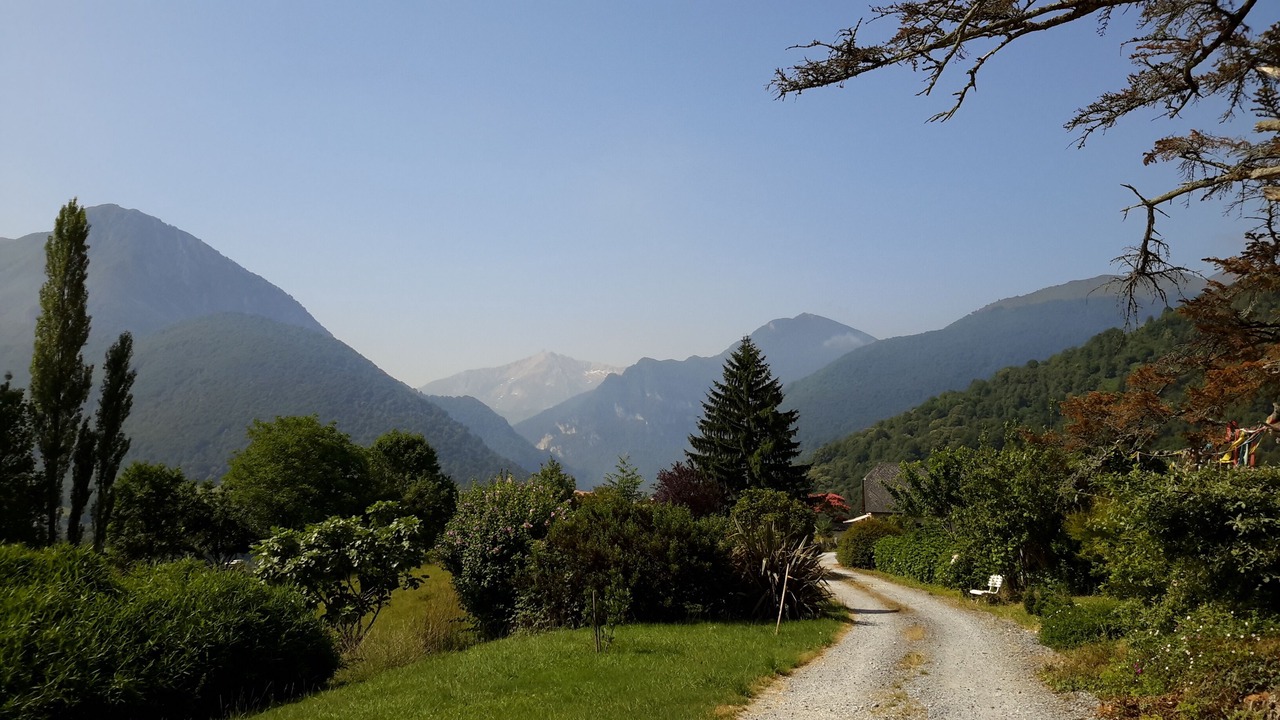 Photo of Outdoor in Asson