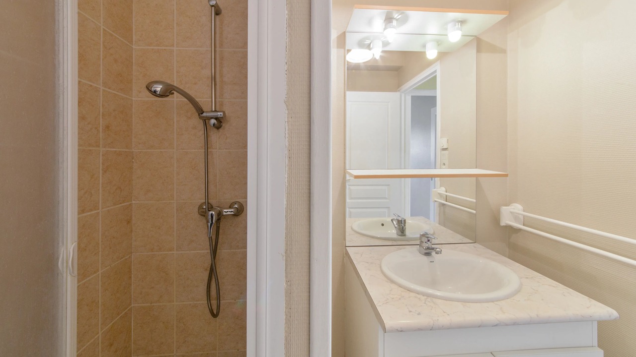 Photo of Bathroom in Saint-Cast-le-Guildo