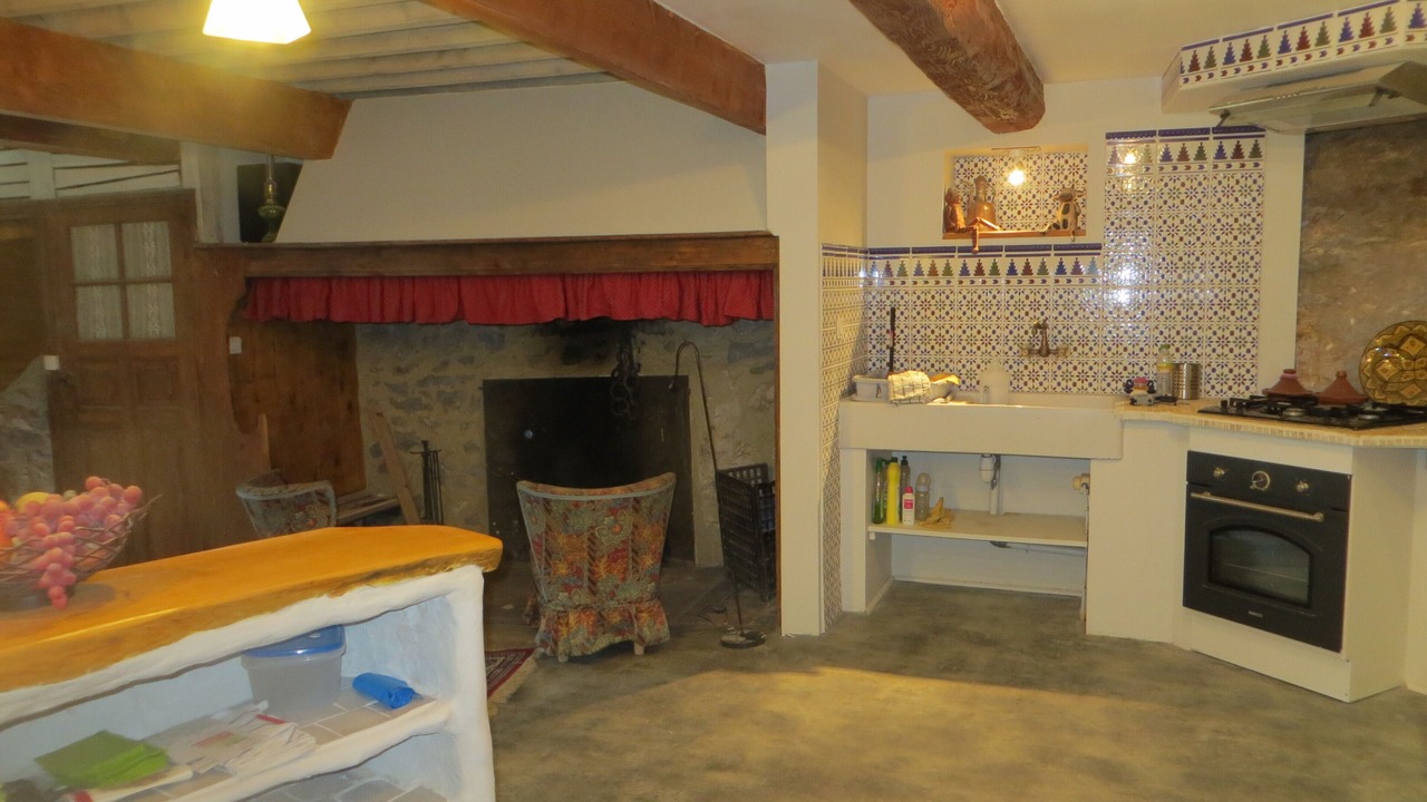 Photo of Kitchen in Comus