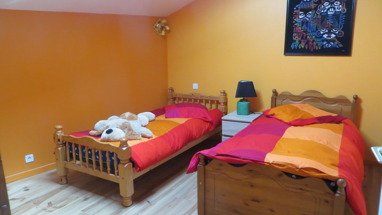 Photo of Bedroom in Comus