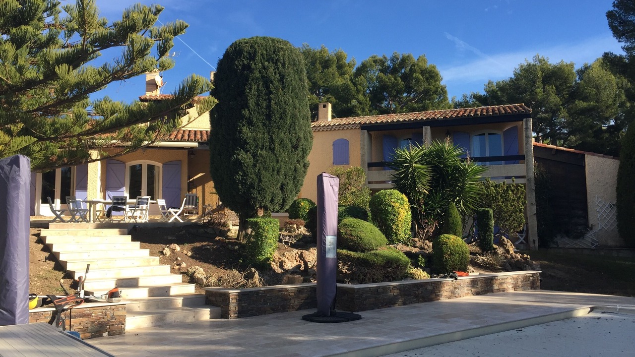 Photo of Patio Balcony in Saint-Cyr-sur-Mer