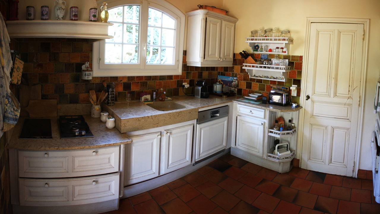 Photo of Kitchen in Saint-Cyr-sur-Mer