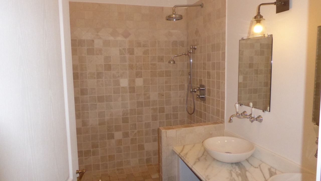 Photo of Bathroom in Jausiers