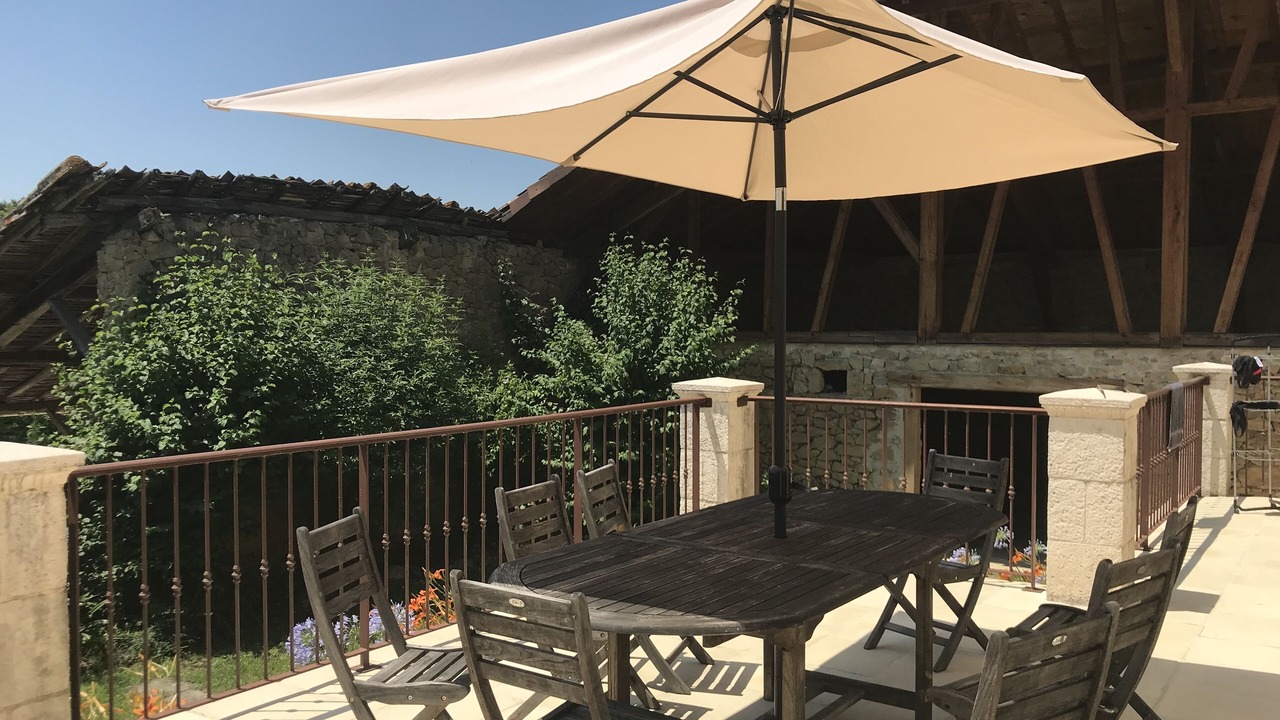 Photo of Outdoor in Aignan