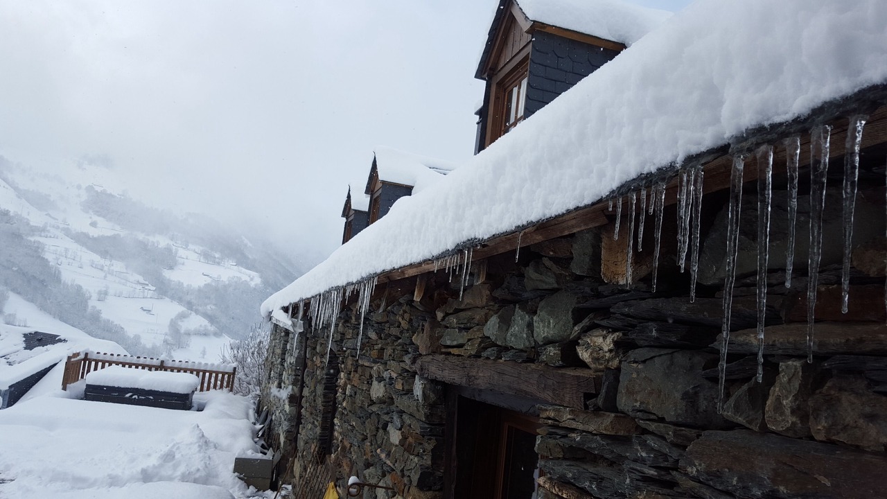 Photo of Outdoor in Sers