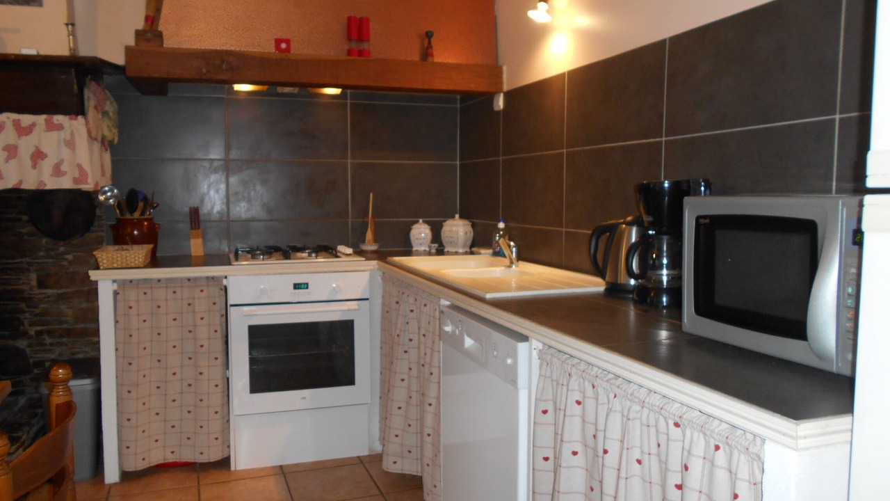 Photo of Kitchen in Thebe