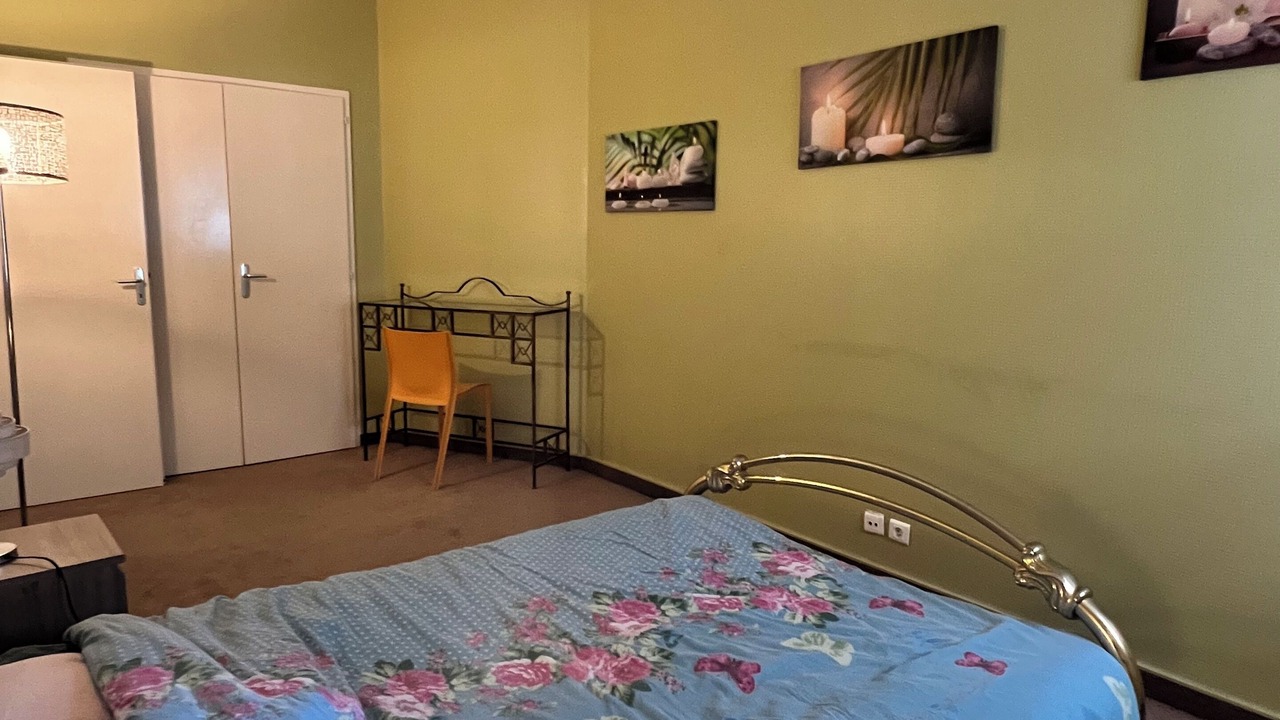 Photo of Bedroom in Old Town