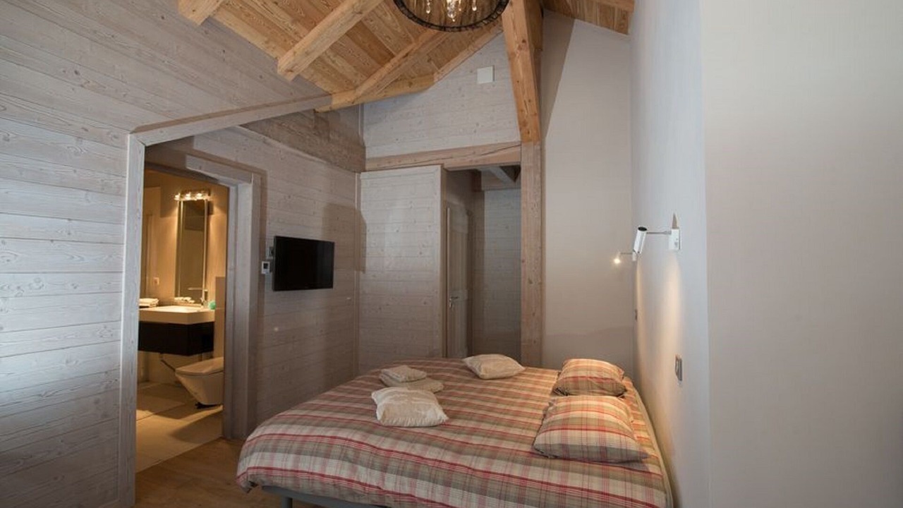 Photo of Bedroom in Vars