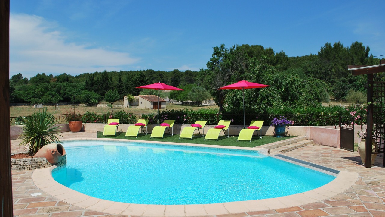 Photo of Outdoor in Nimes