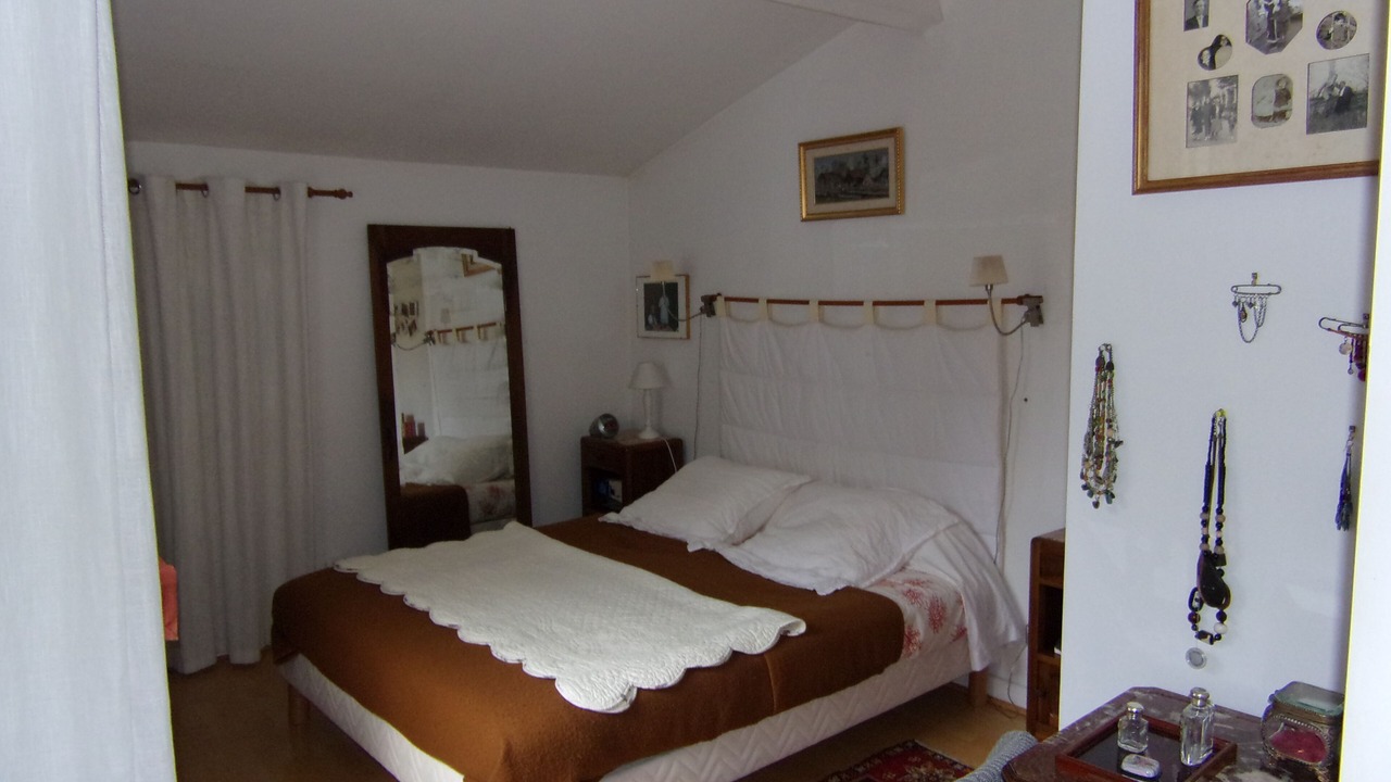 Photo of Bedroom in Speracedes
