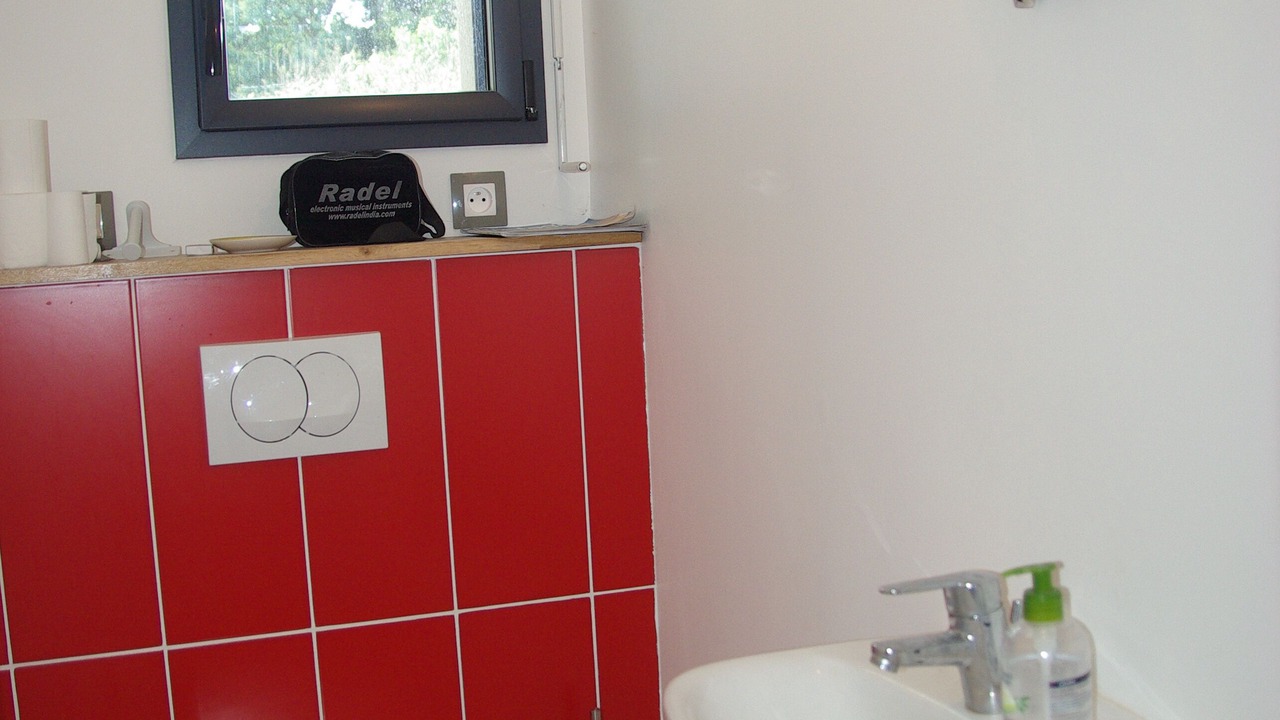 Photo of Bathroom in Trelevern