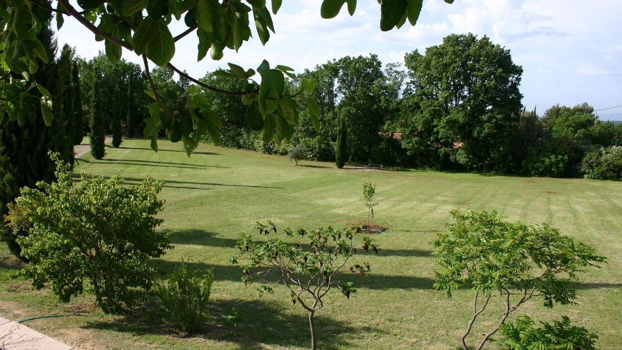 Photo of Outdoor in Aups