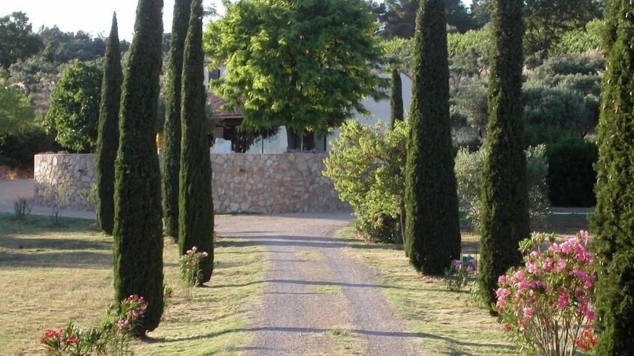 Photo of Outdoor in Aups