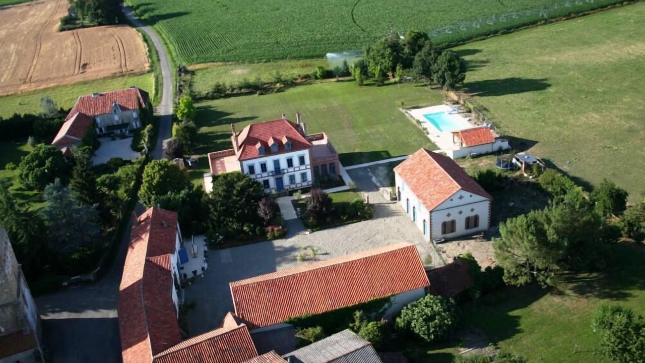 Photo of Others in Castelnau-Riviere-Basse