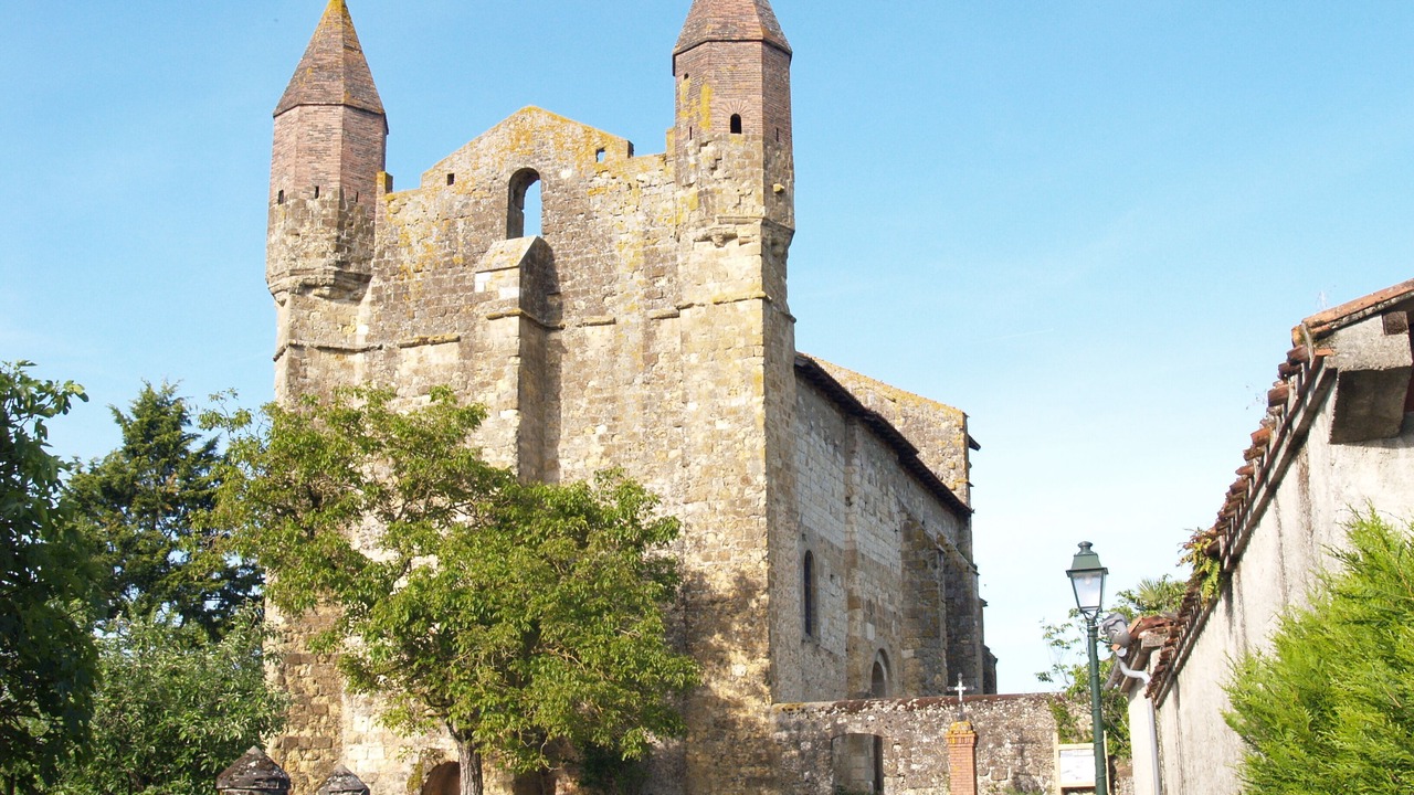 Photo of Others in Castelnau-Riviere-Basse
