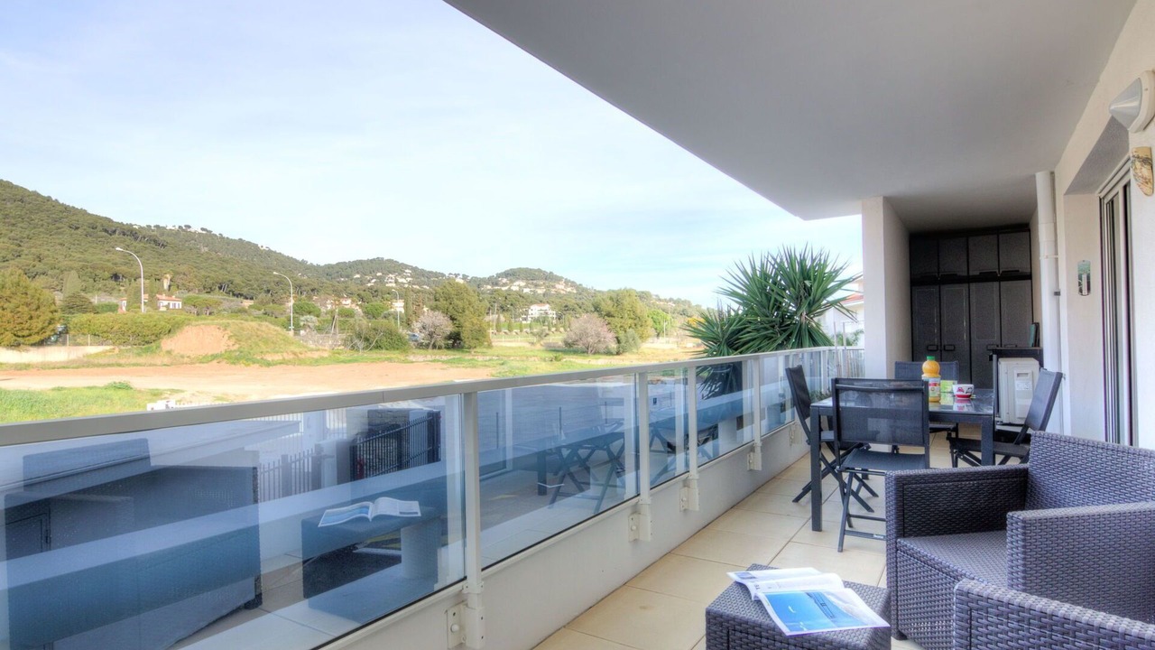 Photo of Bedroom in Carqueiranne