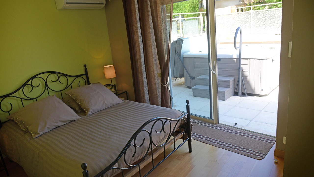Photo of Bedroom in Maleville