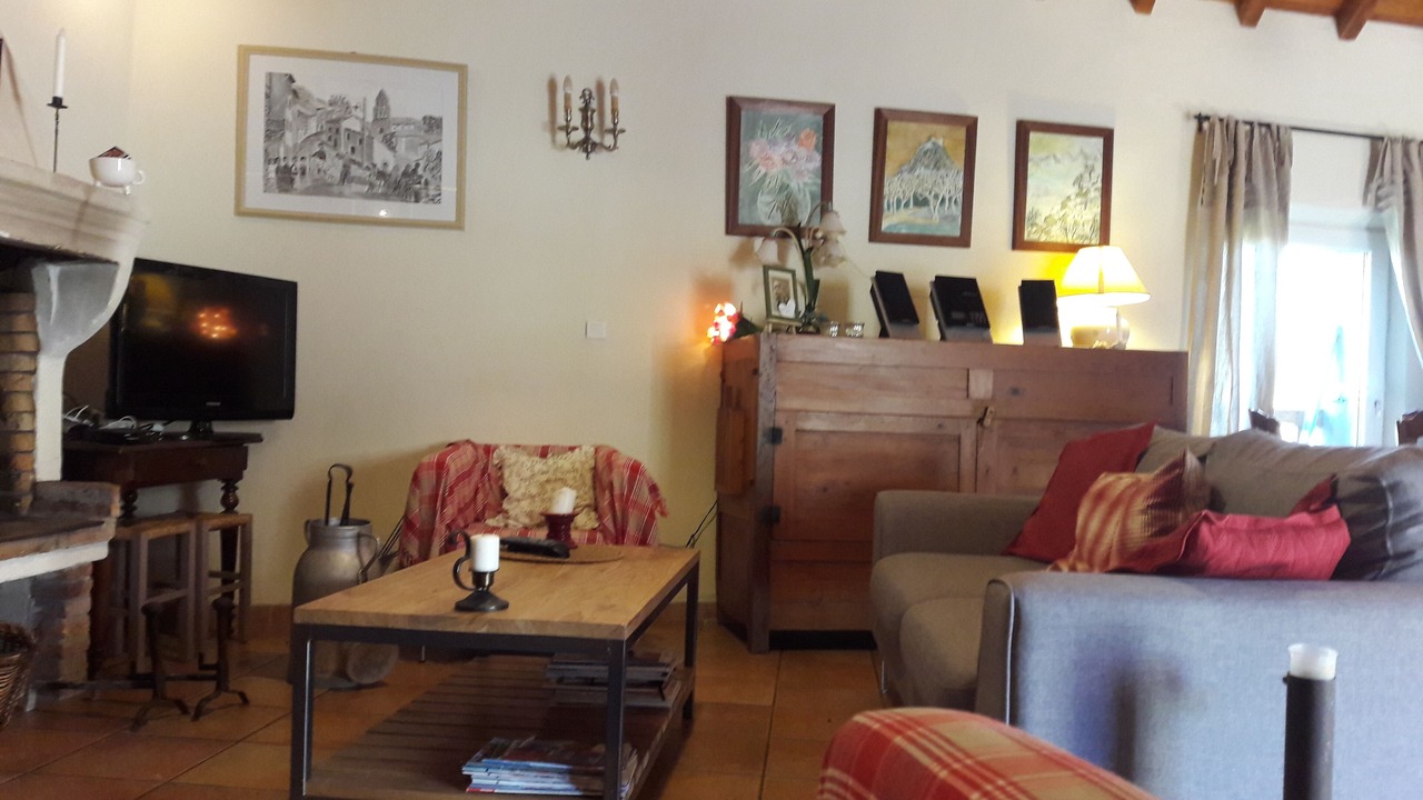 Photo of Livingroom in Montferrier