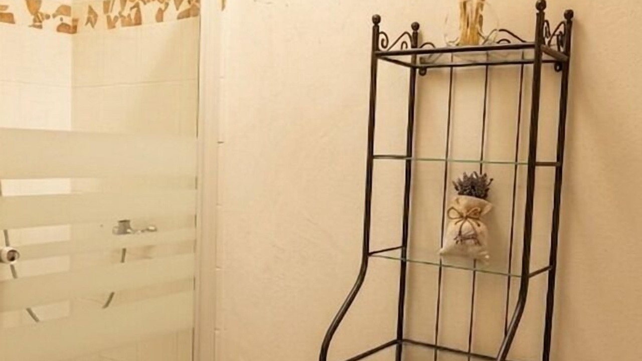 Photo of Bathroom in Cabannes