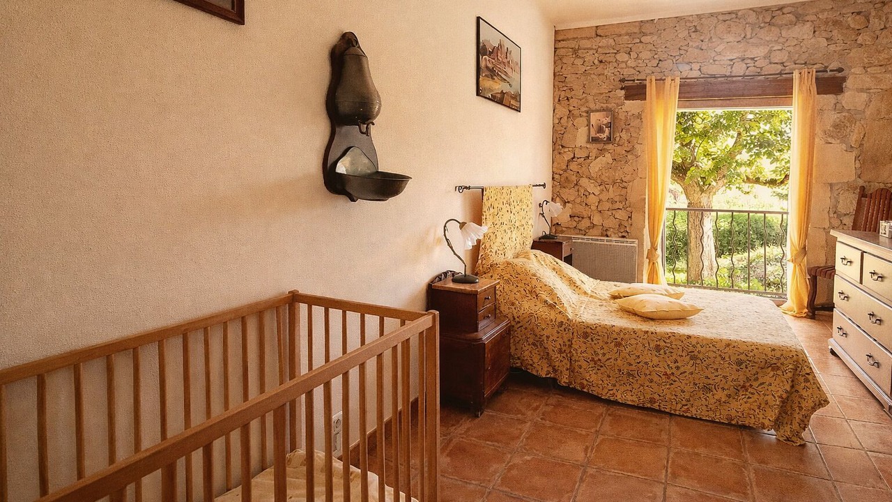 Photo of Bedroom in Cabannes