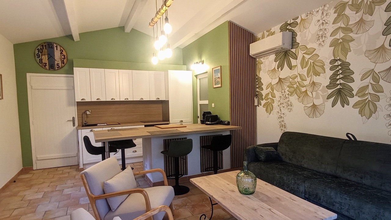 Photo of Livingroom in Boulbon
