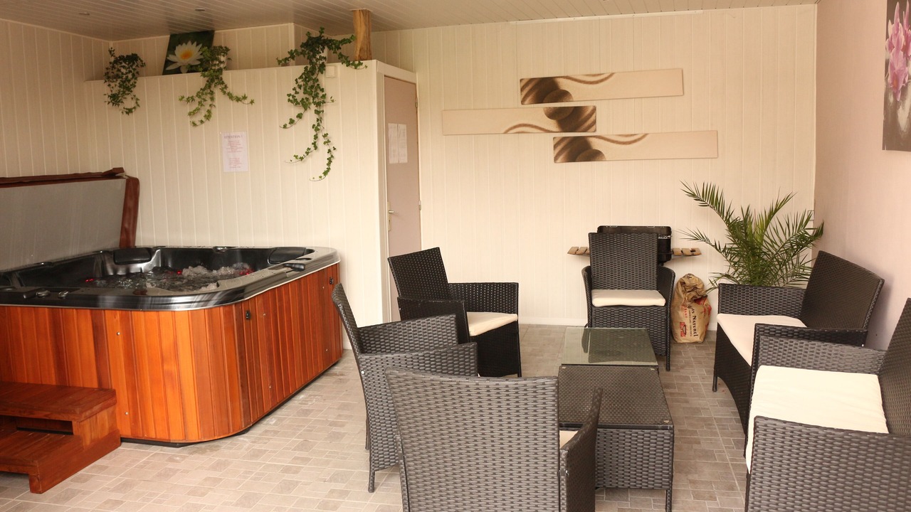 Photo of Others in Maisons-en-Champagne