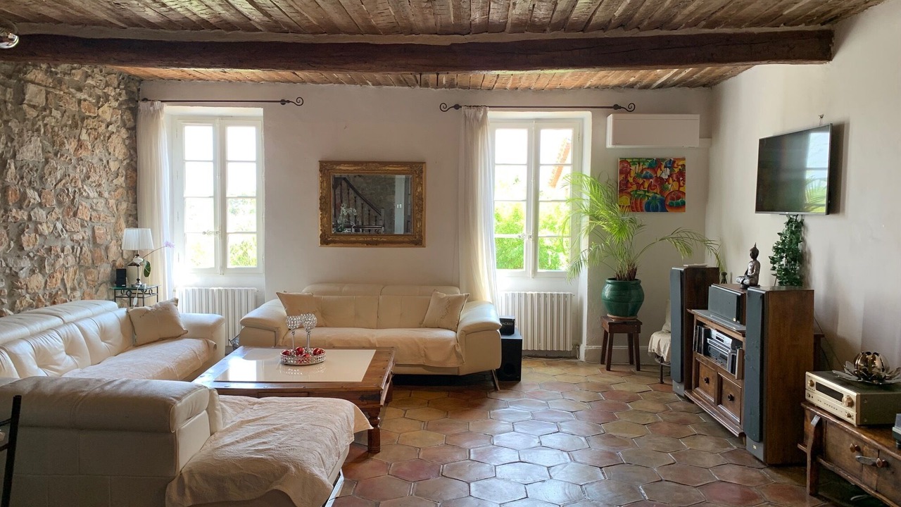 Photo of Livingroom in Mougins