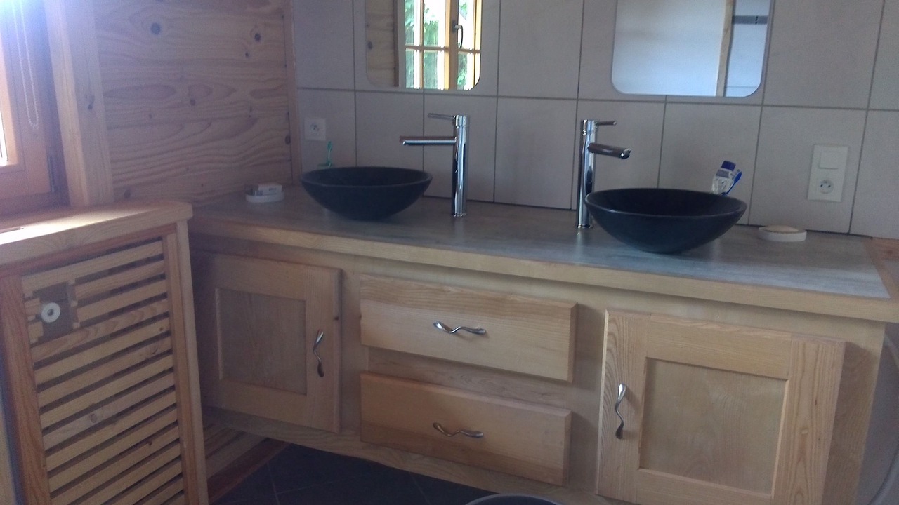Photo of Bathroom in Raves