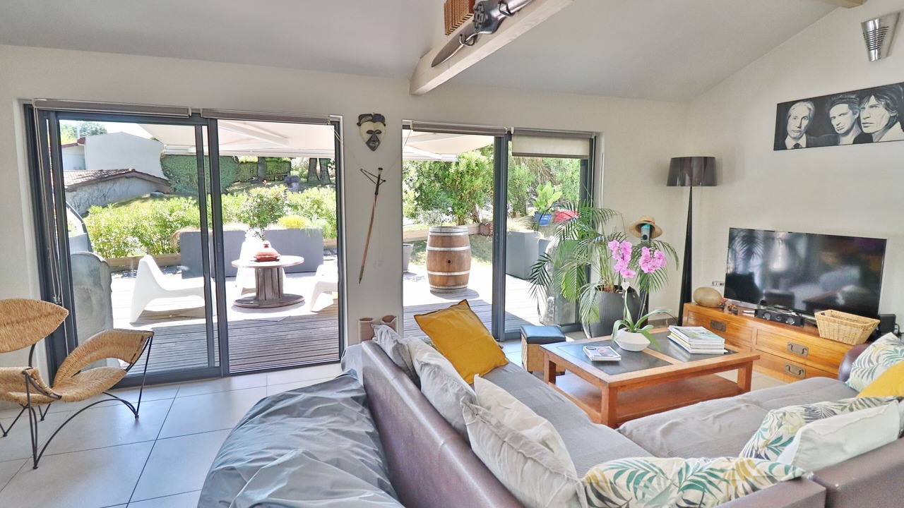Photo of Livingroom in Bidart